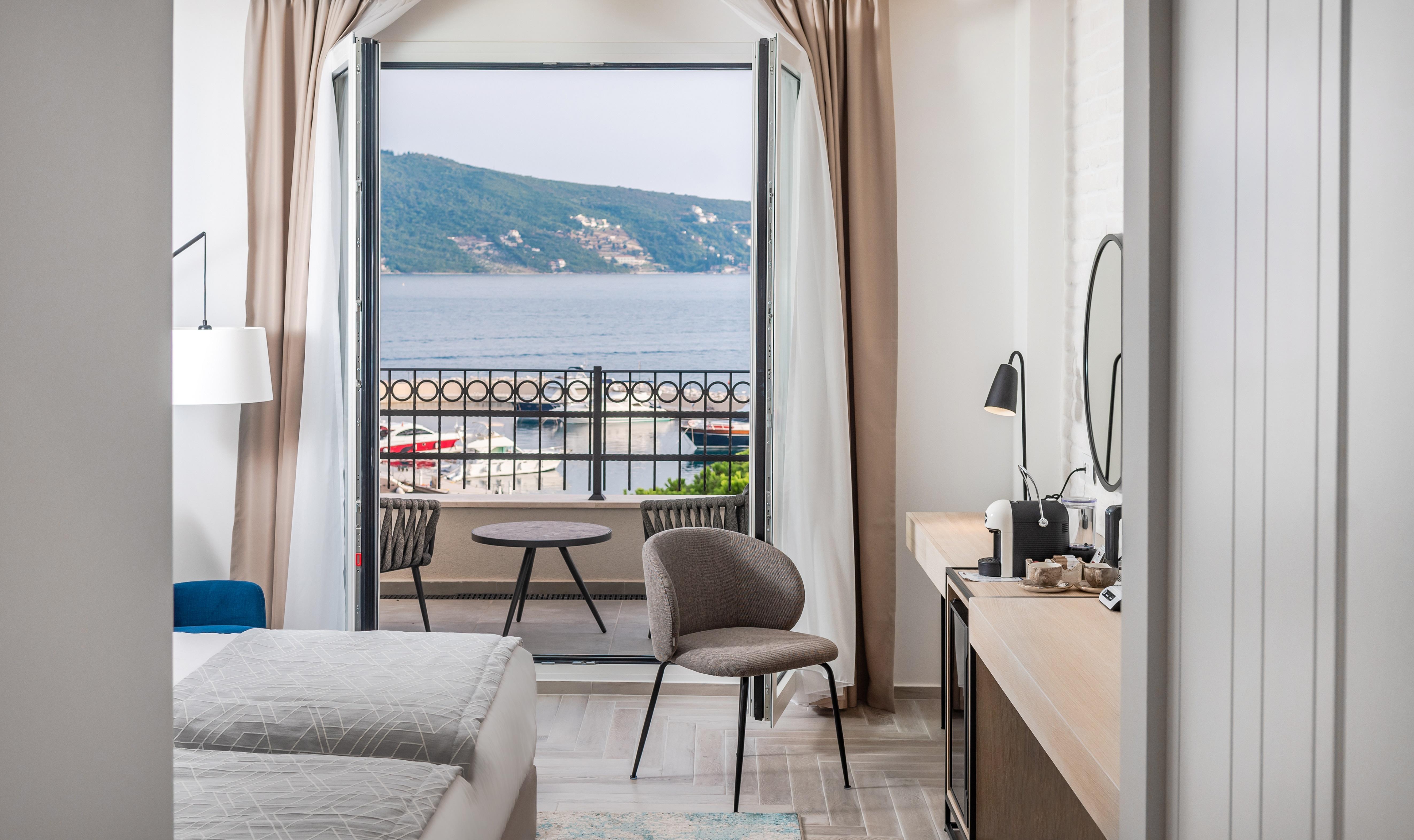 Lazure Hotel & Marina Херцег-Нови Экстерьер фото