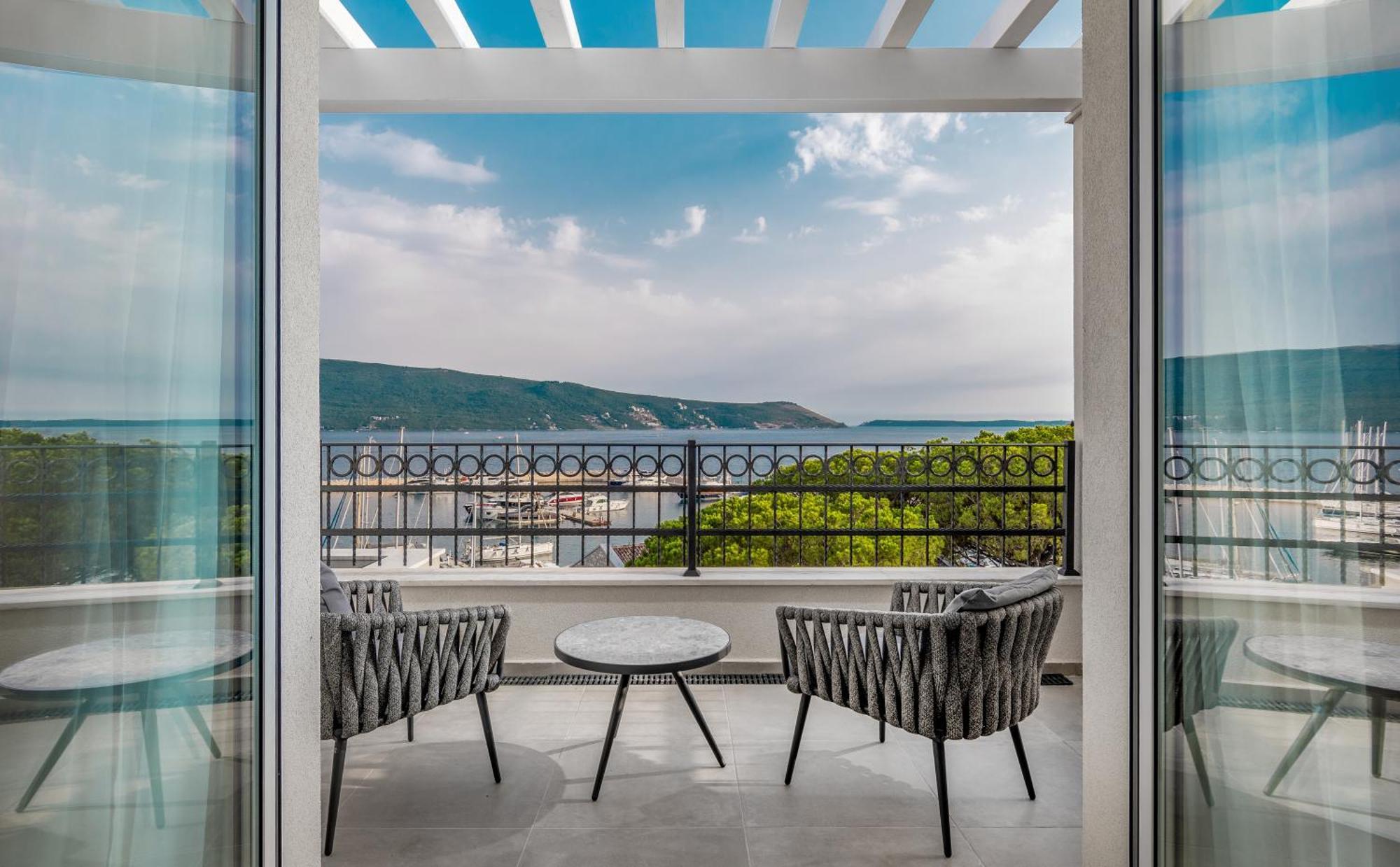Lazure Hotel & Marina Херцег-Нови Экстерьер фото